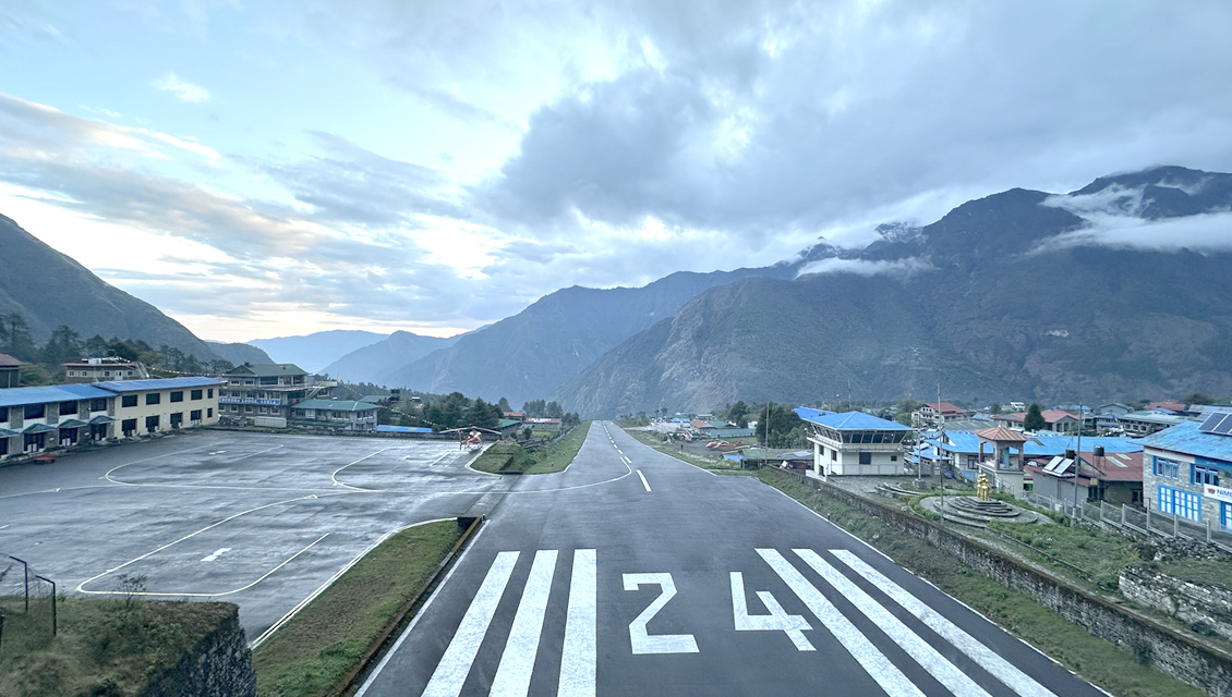 Luxury Everest Heli Tour — photo 5